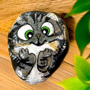Hand crafted painted smiling gray black cat glossy black rock big green eyes